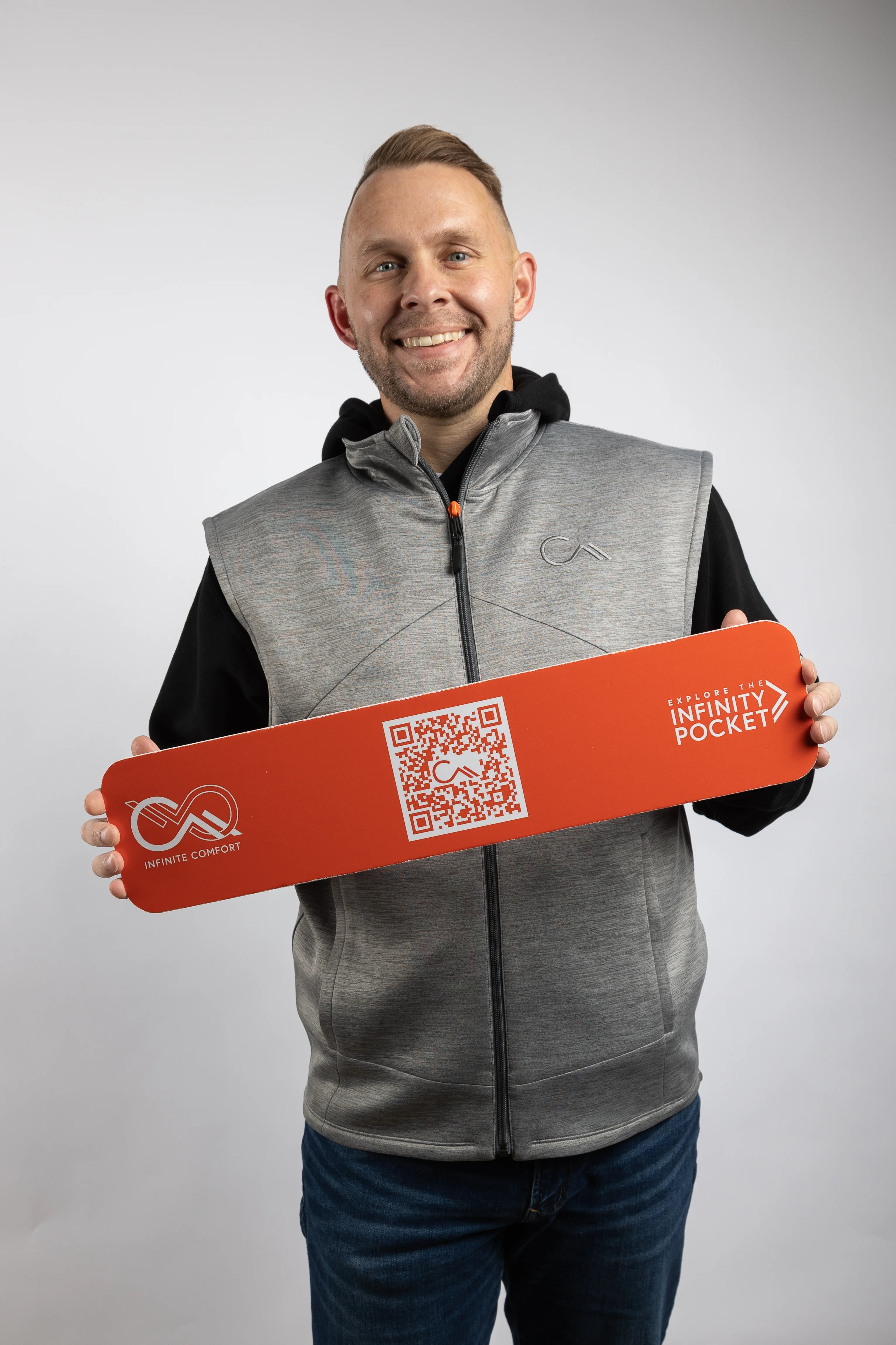 Infinity Pocket Sideline Vest - Men's