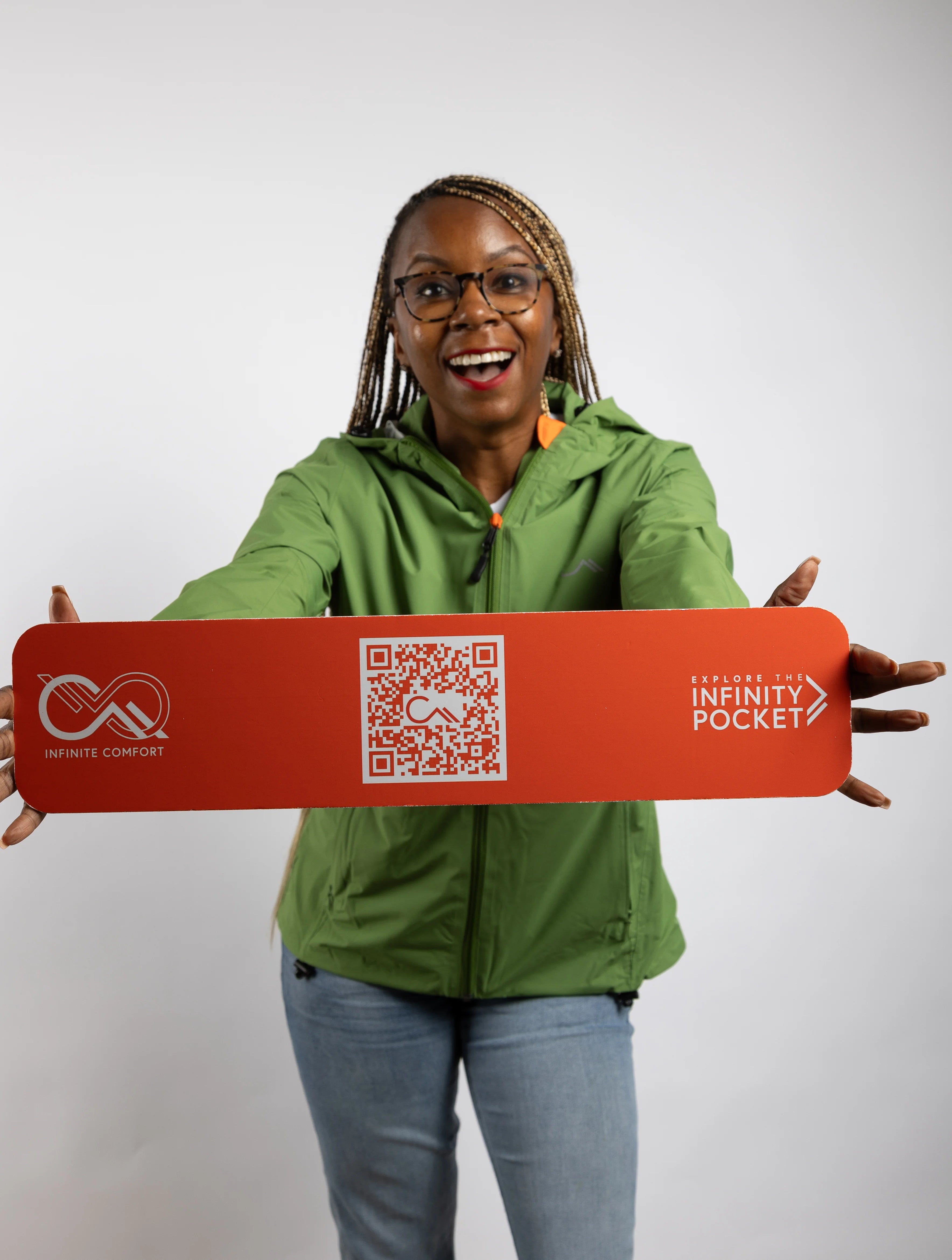 Infinity Pocket Sideline Rain Jacket - Women's