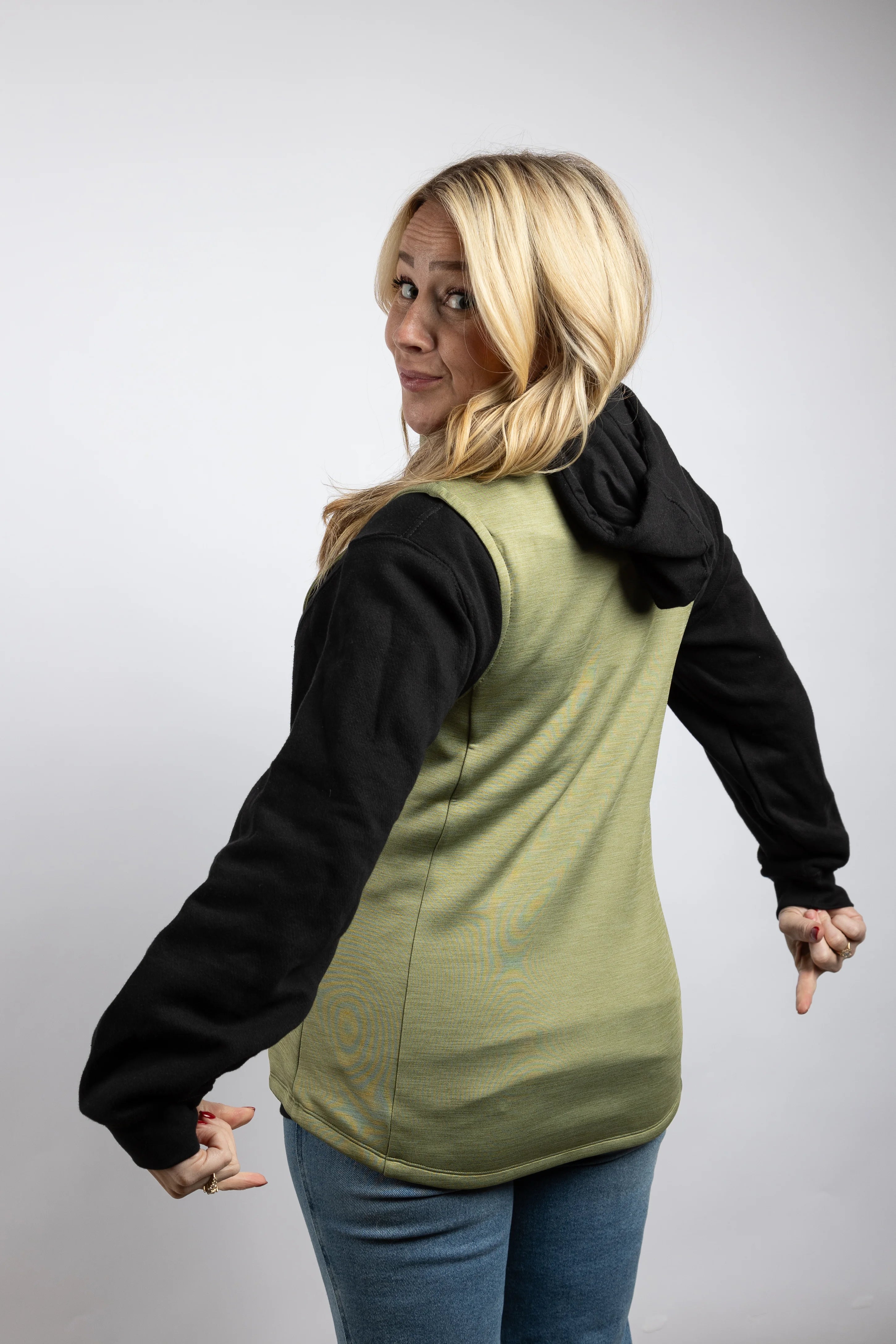 Infinity Pocket Sideline Vest - Women's