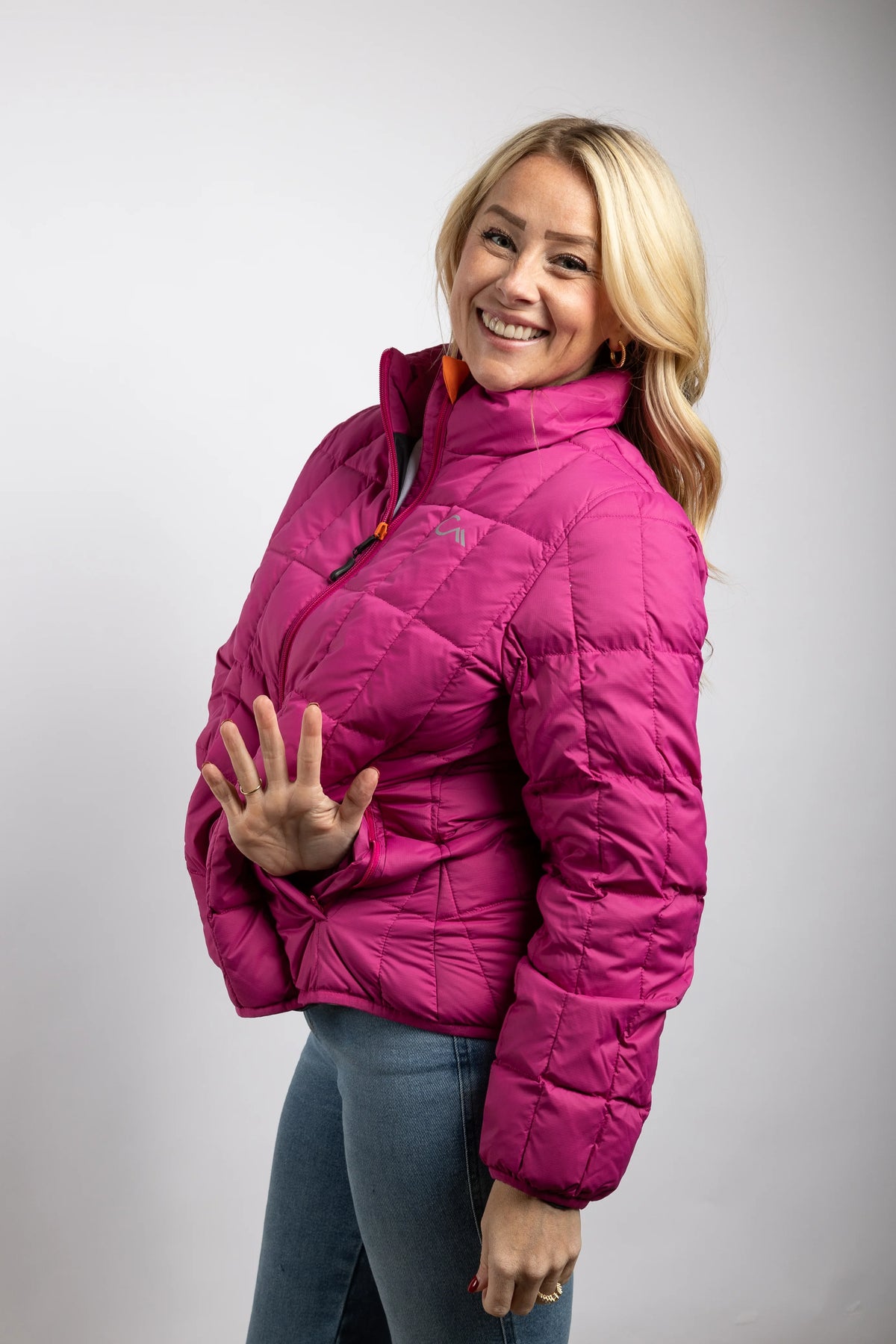 ジャケット・アウター DIANTE Accent color knit docking puffy Varley Belinda Knit Puffer Jacket | Anthropologie